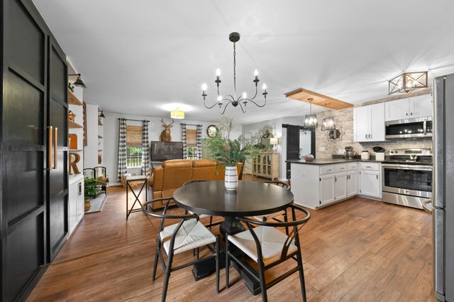 1294 Redbud Ln, Columbia, TN 38401