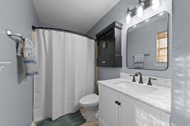 1294 Redbud Ln, Columbia, TN 38401