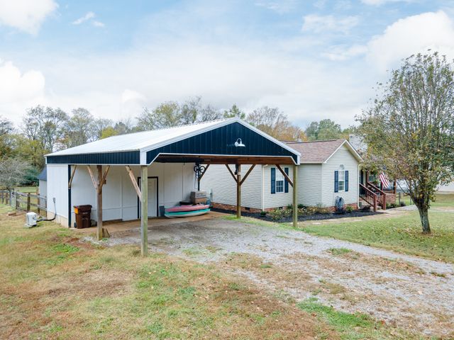 1294 Redbud Ln, Columbia, TN 38401