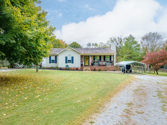 1294 Redbud Ln, Columbia, TN 38401