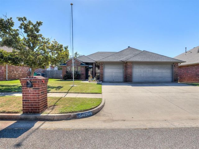 1200 SW 130th Street, Oklahoma City, OK 73170