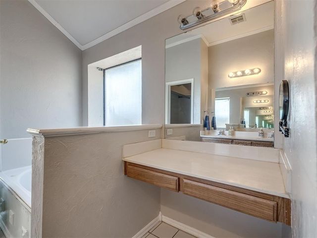 1200 SW 130th Street, Oklahoma City, OK 73170