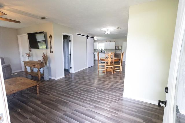 8956 Fm 1696 Road, Bedias, TX 77831
