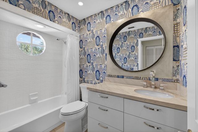 512 Ocean Dunes Circle, Jupiter, FL 33477