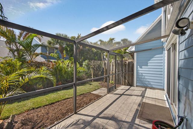 512 Ocean Dunes Circle, Jupiter, FL 33477