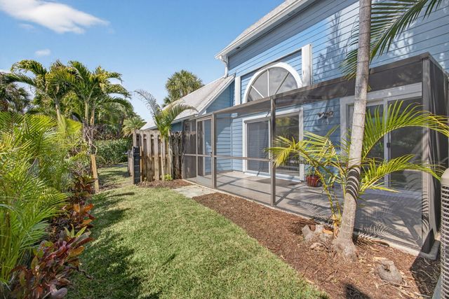 512 Ocean Dunes Circle, Jupiter, FL 33477