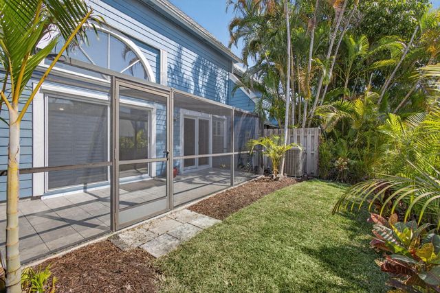 512 Ocean Dunes Circle, Jupiter, FL 33477