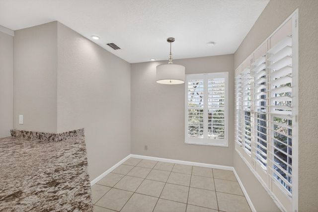 512 Ocean Dunes Circle, Jupiter, FL 33477