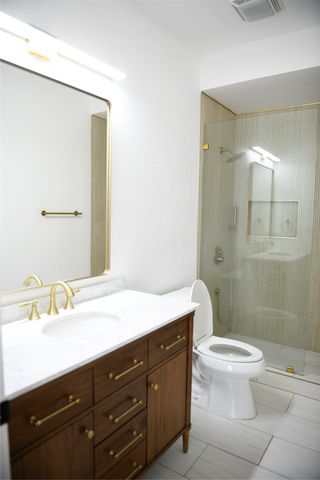 18072 Kelly Boulevard, Dallas, TX 75287