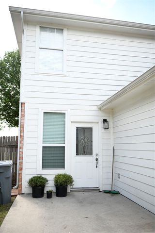 18072 Kelly Boulevard, Dallas, TX 75287