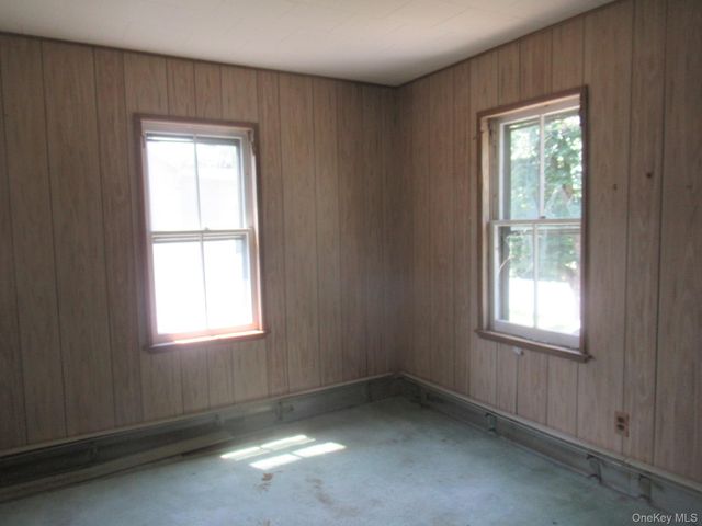 19 Bonnell Street, Middletown, NY 10940