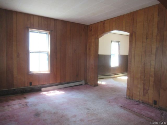 19 Bonnell Street, Middletown, NY 10940