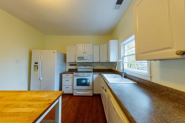 605 S 11th St, Nashville, TN 37206