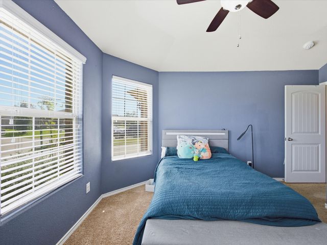 315 Preakness Lane, Ponder, TX 76259