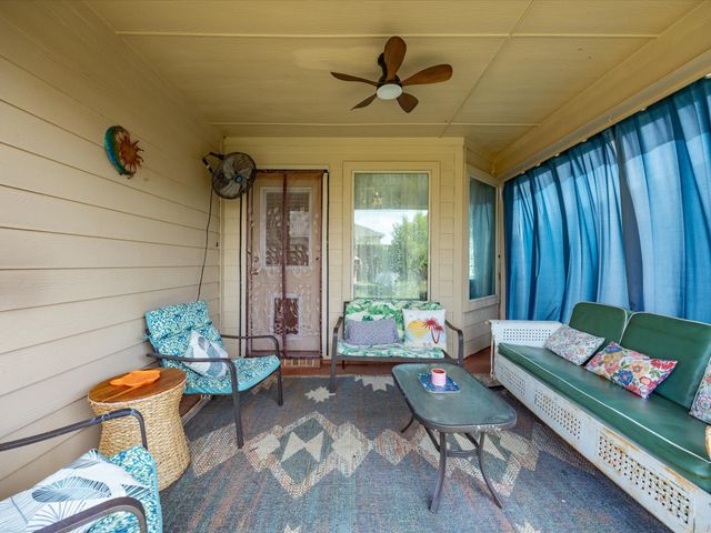 315 Preakness Lane, Ponder, TX 76259