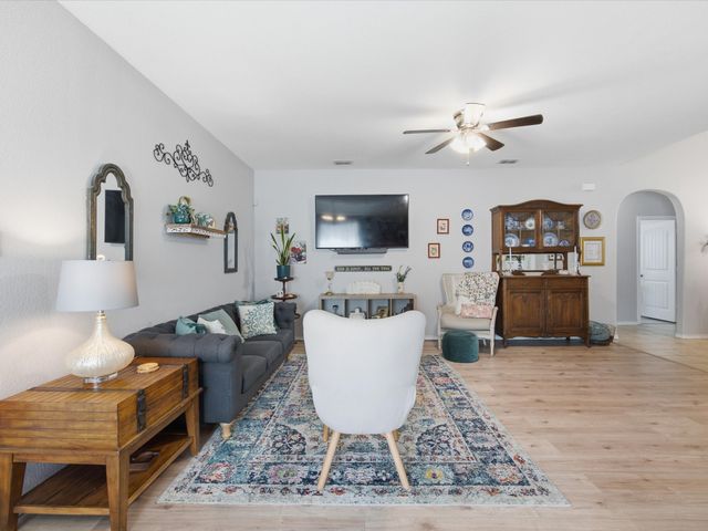 315 Preakness Lane, Ponder, TX 76259