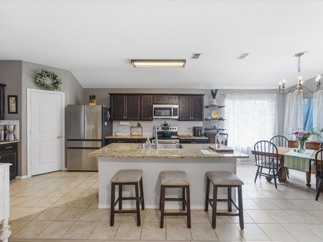 315 Preakness Lane, Ponder, TX 76259