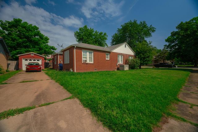 901 W Canadian Avenue, Vinita, OK 74301