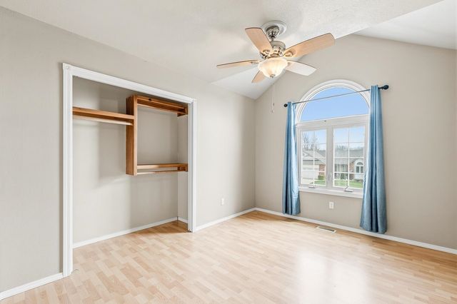 2309 N Chadsworth St, Wichita, KS 67205