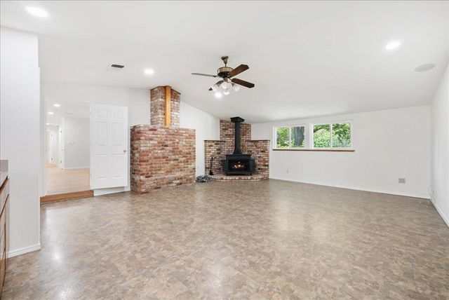 4340 Blackberry, Auburn, CA 95602