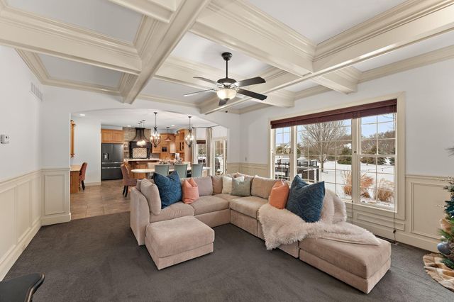 197 Appaloosa Lane, Valparaiso, IN 46383