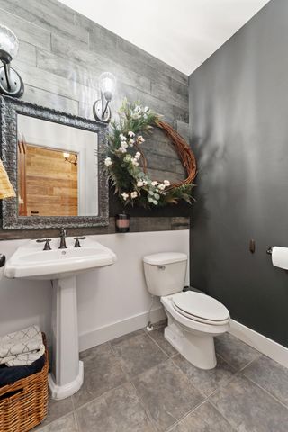 197 Appaloosa Lane, Valparaiso, IN 46383