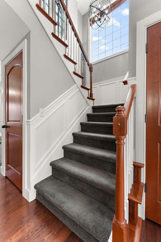 197 Appaloosa Lane, Valparaiso, IN 46383