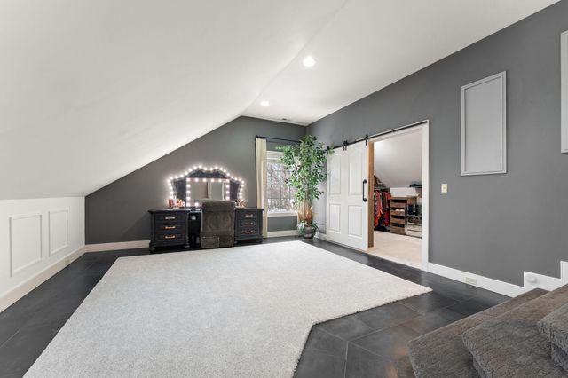 197 Appaloosa Lane, Valparaiso, IN 46383