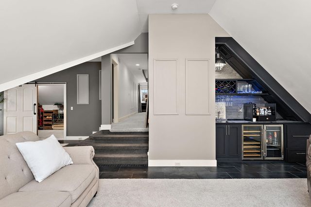 197 Appaloosa Lane, Valparaiso, IN 46383