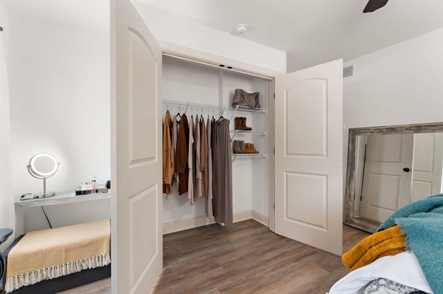 197 Appaloosa Lane, Valparaiso, IN 46383