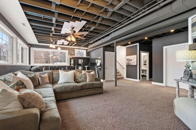 197 Appaloosa Lane, Valparaiso, IN 46383