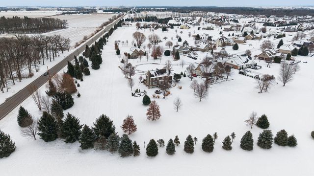 197 Appaloosa Lane, Valparaiso, IN 46383