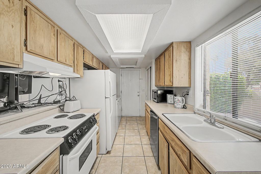 Image 28 of property listing at 4810 E Euclid Avenue 1, Phoenix, AZ 85044