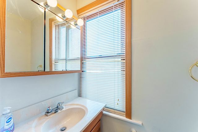 3108 LINCOLN Street, Franklin Park, IL 60131