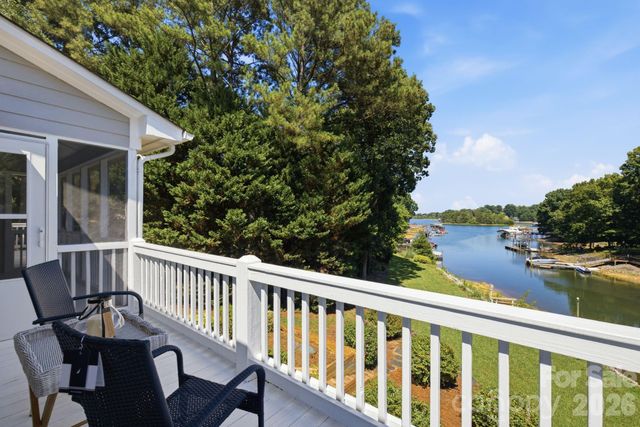 2494 Cherry Lane, Denver, NC 28037