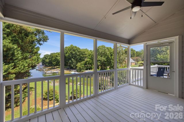 2494 Cherry Lane, Denver, NC 28037