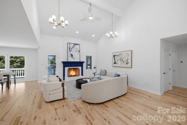 2494 Cherry Lane, Denver, NC 28037