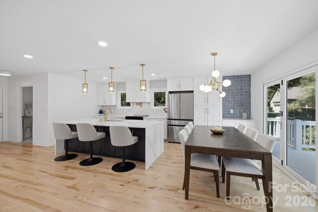 2494 Cherry Lane, Denver, NC 28037