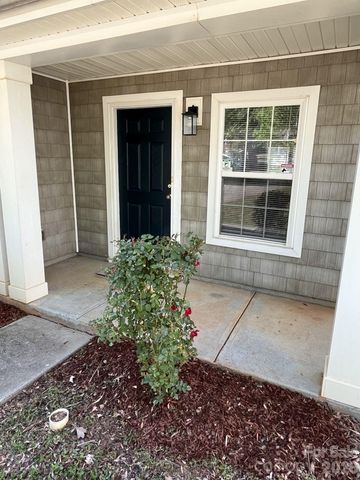 14043 Pinyon Pine Lane, Charlotte, NC 28215