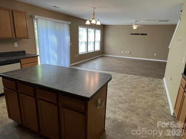 14043 Pinyon Pine Lane, Charlotte, NC 28215