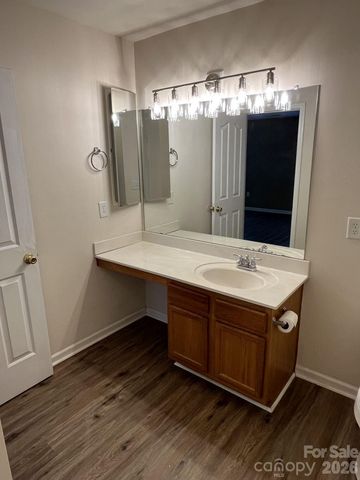 14043 Pinyon Pine Lane, Charlotte, NC 28215