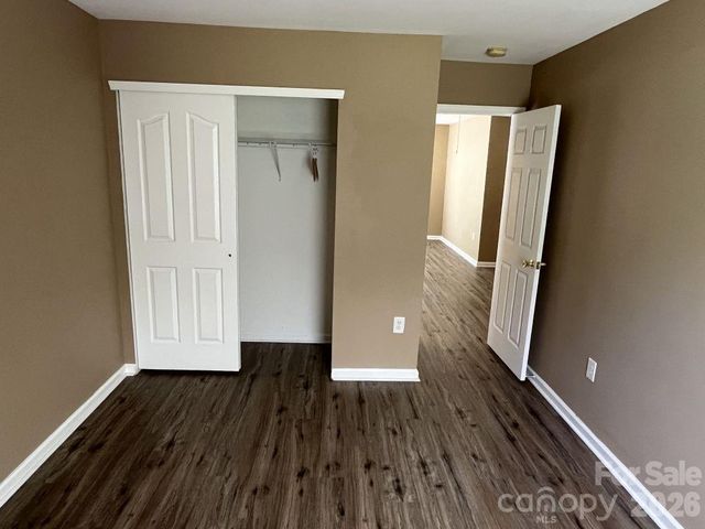 14043 Pinyon Pine Lane, Charlotte, NC 28215