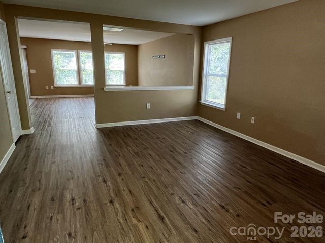 14043 Pinyon Pine Lane, Charlotte, NC 28215