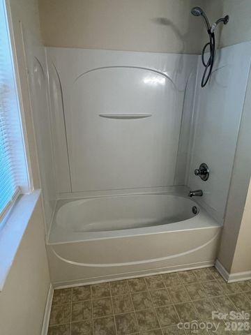 14043 Pinyon Pine Lane, Charlotte, NC 28215