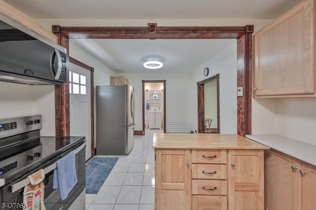 441 Maple Ave, Pohatcong Twp., NJ 08865