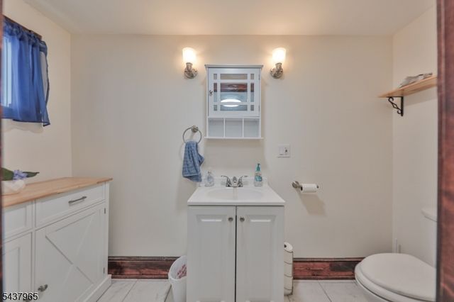 441 Maple Ave, Pohatcong Twp., NJ 08865