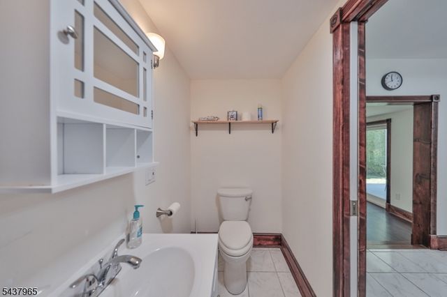 441 Maple Ave, Pohatcong Twp., NJ 08865