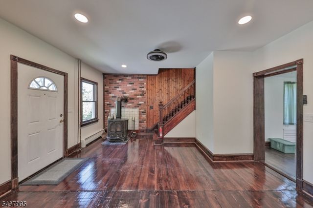 441 Maple Ave, Pohatcong Twp., NJ 08865