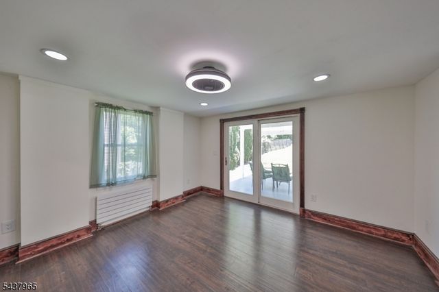 441 Maple Ave, Pohatcong Twp., NJ 08865