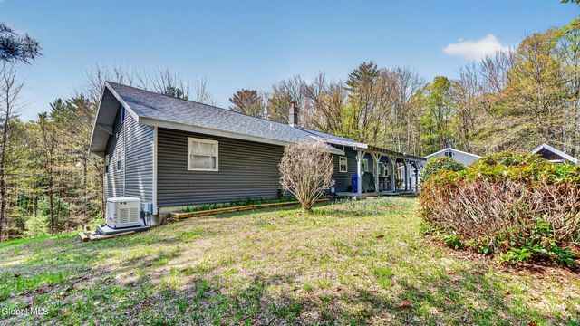 127 Crannel Road, Galway, NY 12074